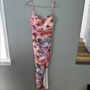 Express Pink Bodycon Dress with Ruched Length and Spaghetti Straps for Prom